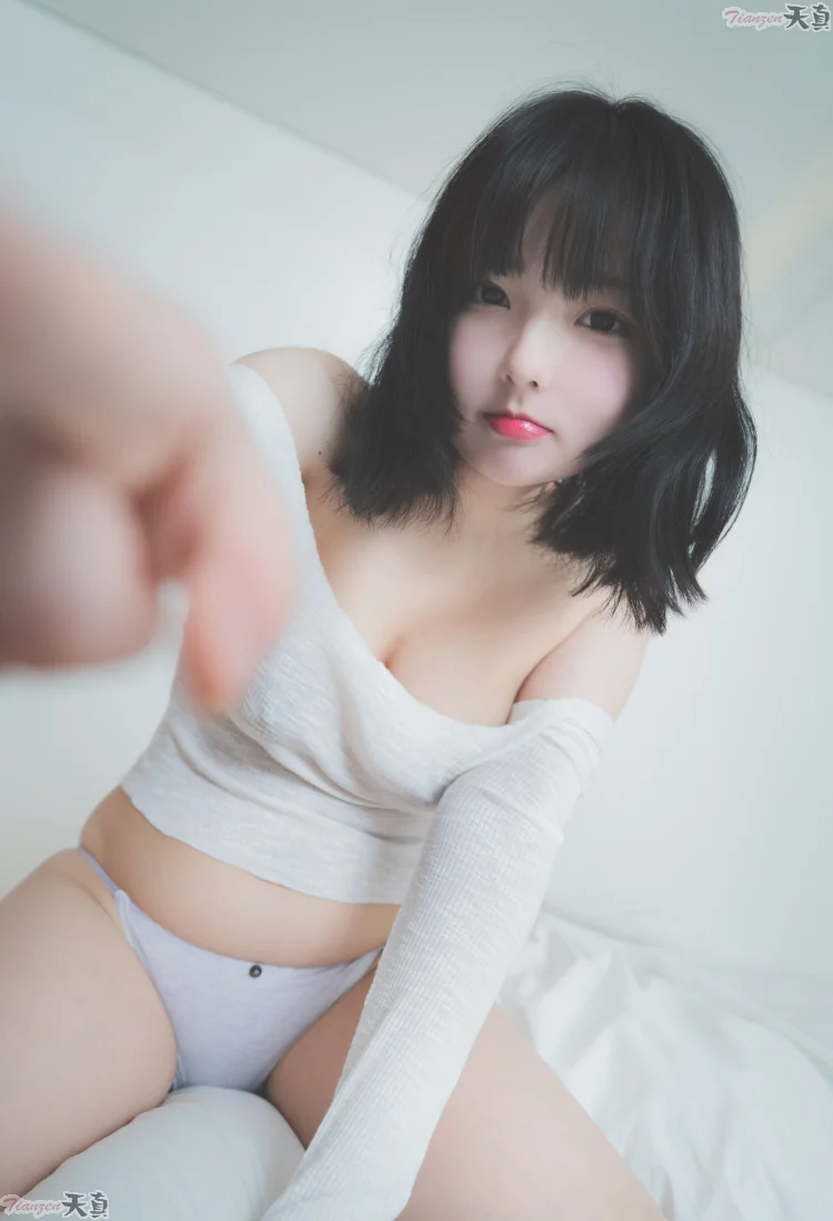 Hansom (한솜)  2套  写真合集 秀人网模特 [完整原版][持续更新]