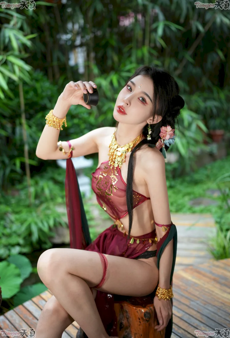 余多多Dudu  5套 cosplay写真作品合集下载 [完整原版][持续更新]