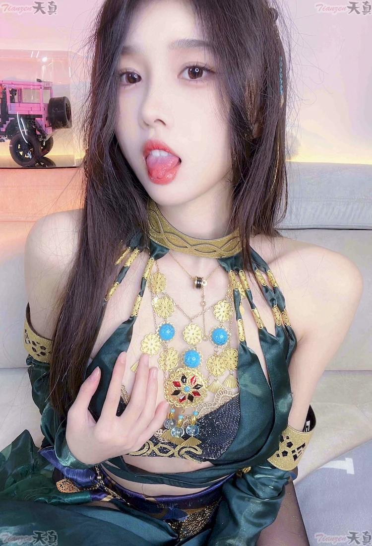 小小奶瓶儿 8套 cosplay写真作品合集下载 [完整原版][持续更新]